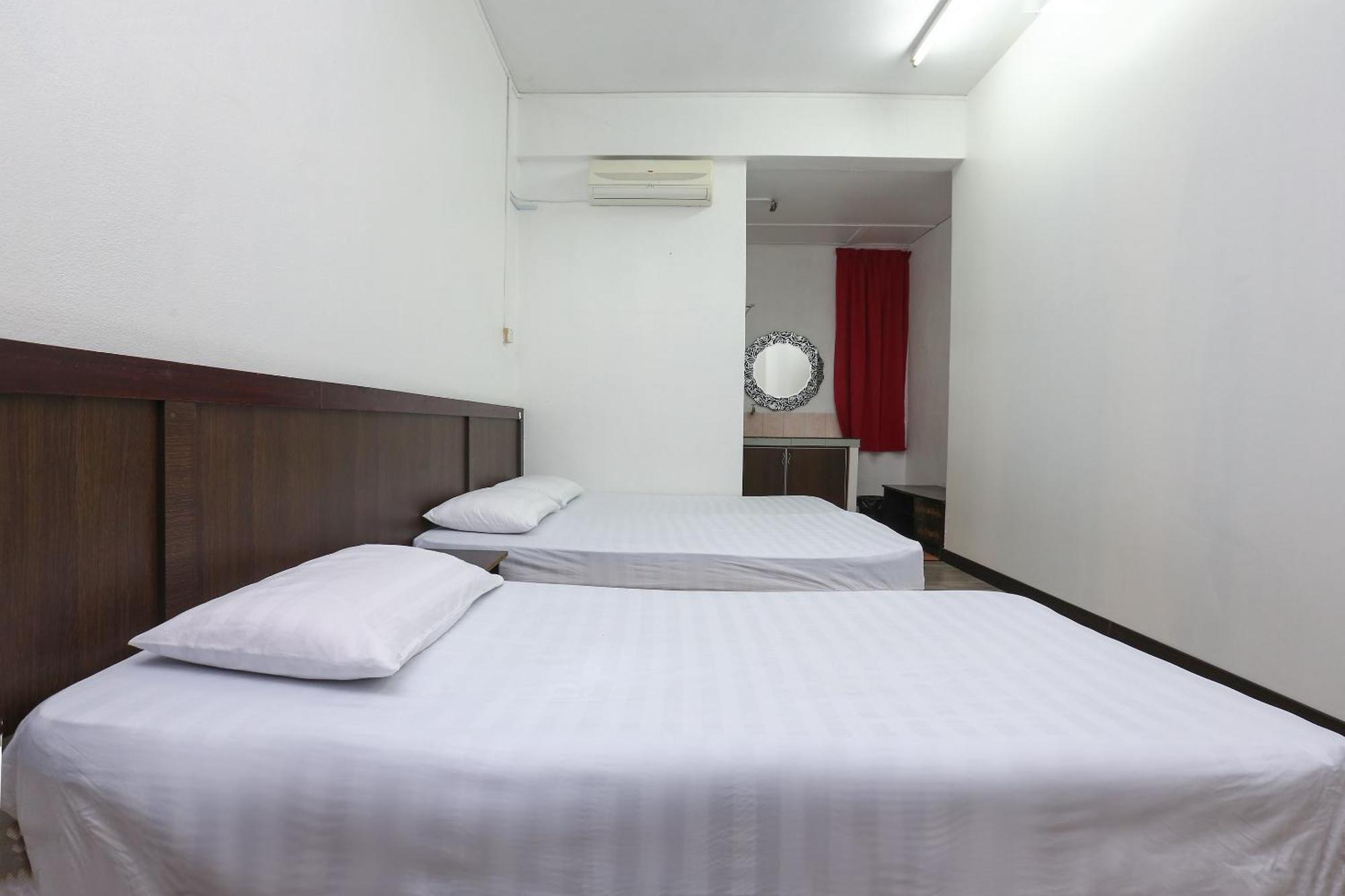 Oyo 89755 D&D Budget Inn Kota Bharu Exterior foto